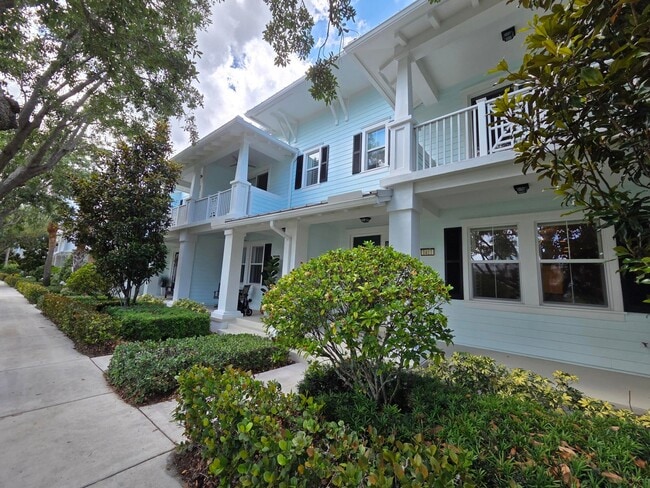1411 N Jeaga Dr