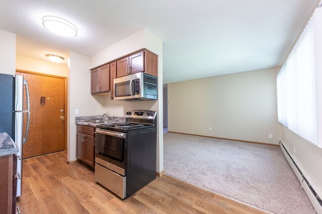 Photo - Lakeview Apartments