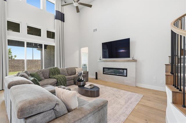 Photo - 1824 Valencia Dr