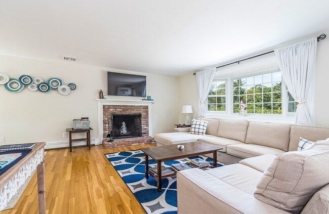 Photo - 67 Old Post Rd Unit 67