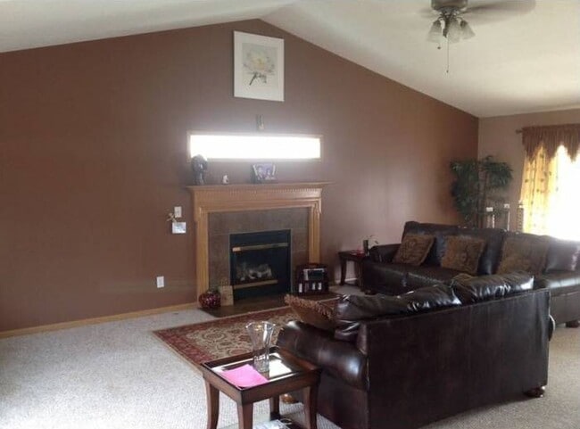 Photo - 8575 Fernbrook Dr