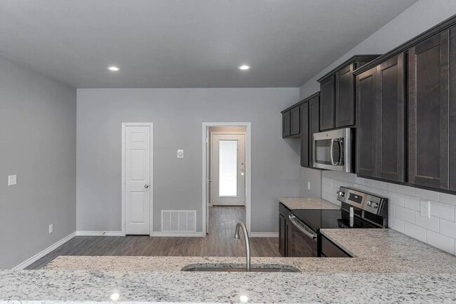 Photo - 519-521 North St Unidad 521 North St