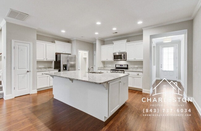 Photo - 2005 Kings Gate Ln