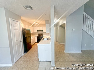 Photo - 7502 Oak Chase