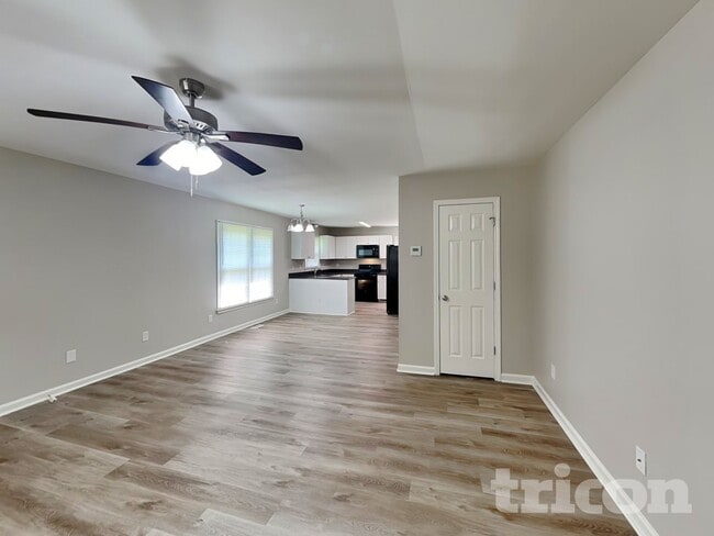 317 Echo Ave