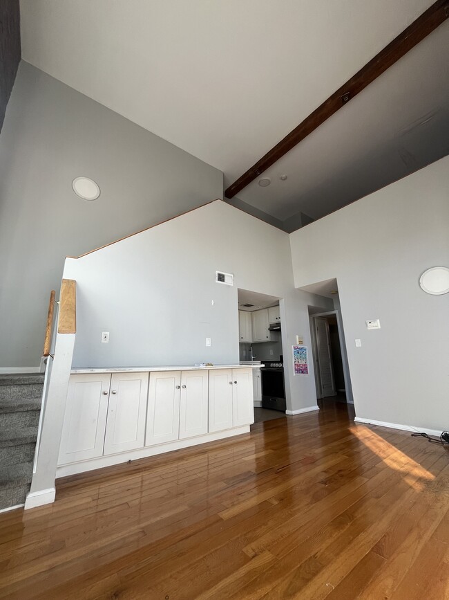 Photo - 491 Valley St Unit # 11