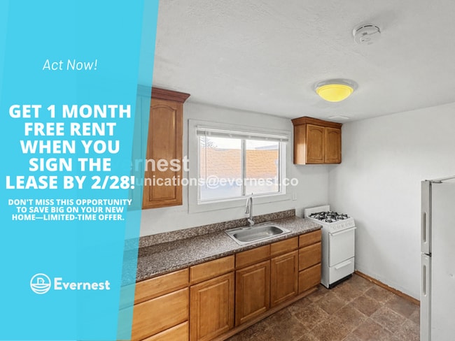 Building Photo - 440 18th St