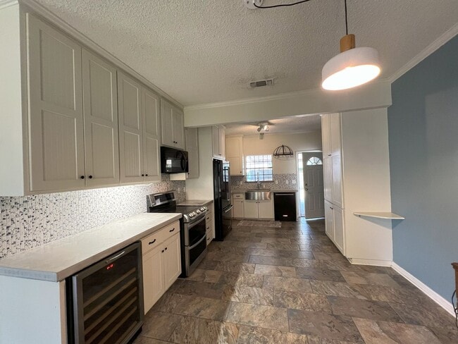 Photo - Mid City Condo