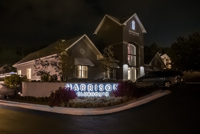 Photo - 5500 The Harrison