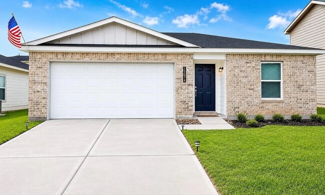Building Photo - 15674 Briar Forest Dr
