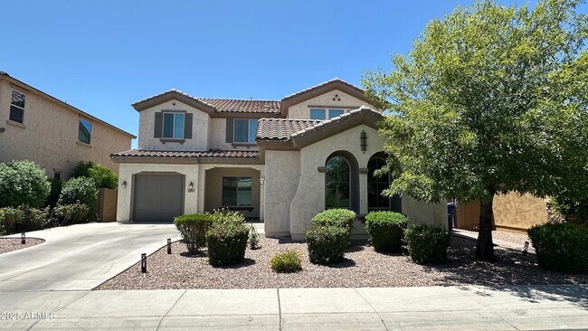 Photo - 1943 E Canyon Way House