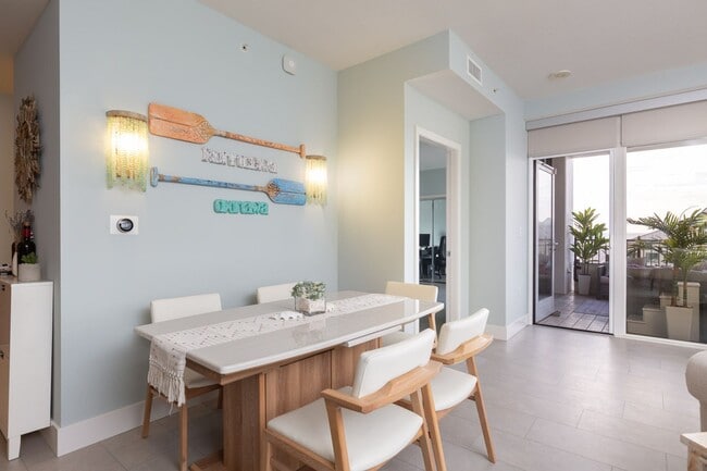 Photo - Bay View Condo at Park Place in Downtown San Diego Unit 1705