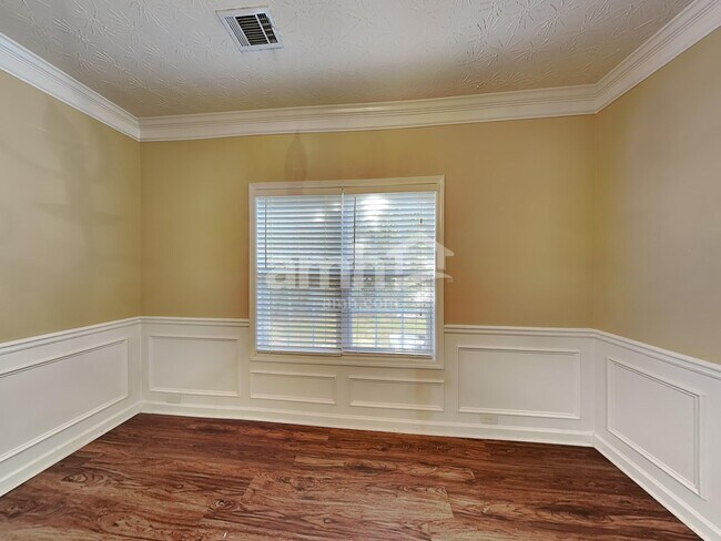 Photo - 6165 Ambercrest Ct