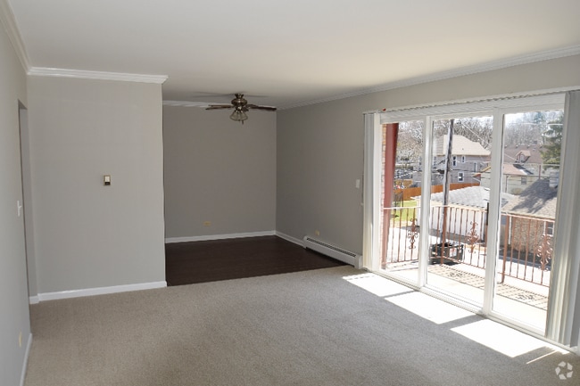 Building Photo - 1425 Ashland Ave Rental