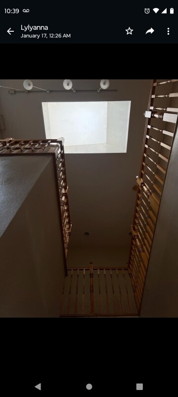 Photo - 215 Dennis Dr