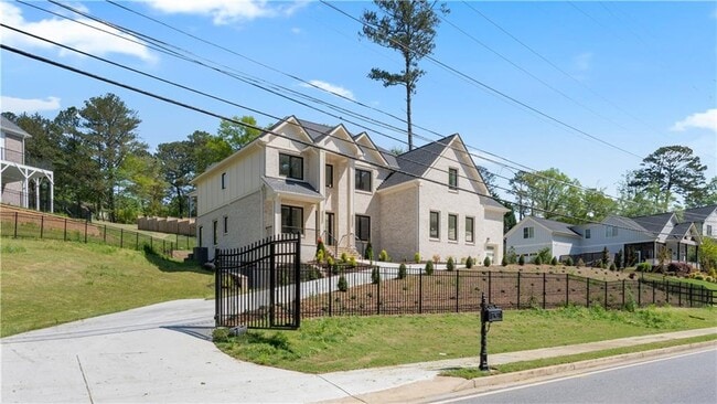 Photo - 3785 Lower Roswell Rd