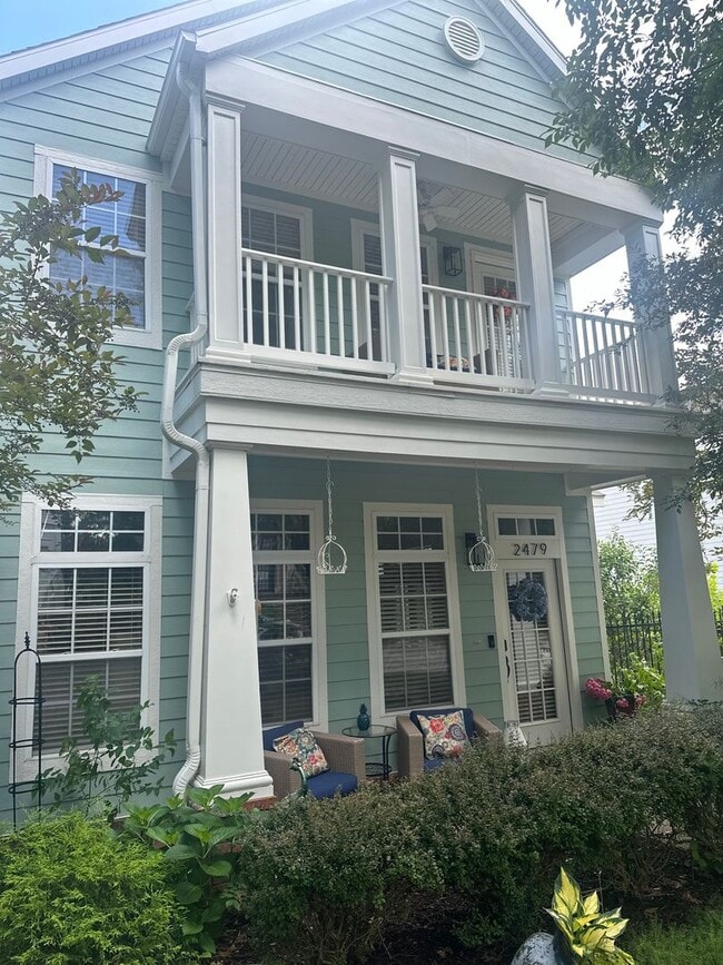 3 Bed, 2.5 Bath Garden Home in Lakewood Su... - 3 Bed, 2.5 Bath Garden Home in Lakewood Su...