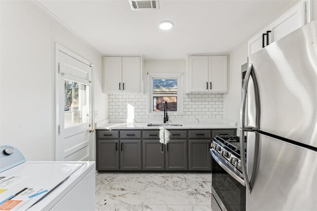 Photo - 1406 Sheffield Rd