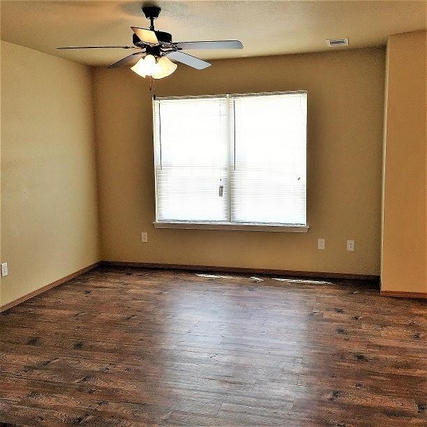 Photo - 2830 W Lakewood Dr