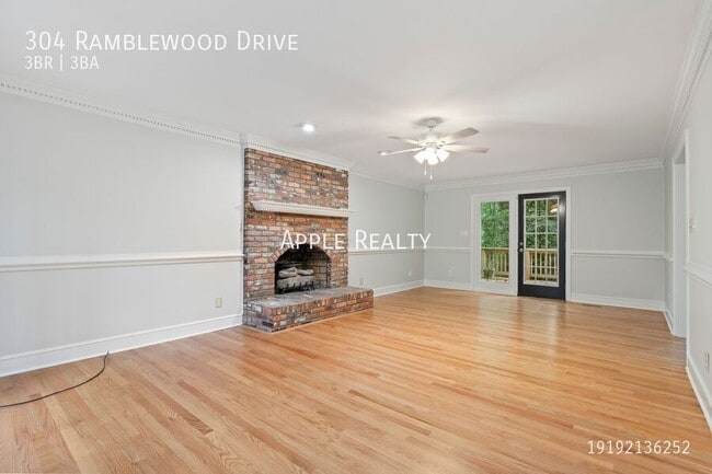 Photo - 304 Ramblewood Dr