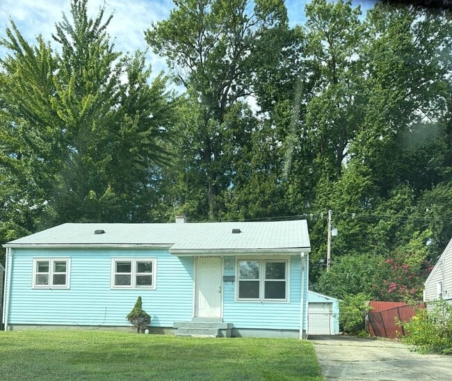 Photo - 4206 St Francis Ln