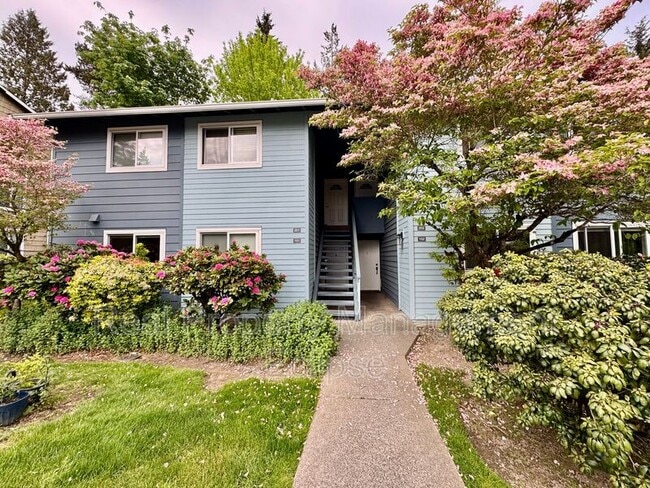 Building Photo - 921 130th St SW Unit #A101
