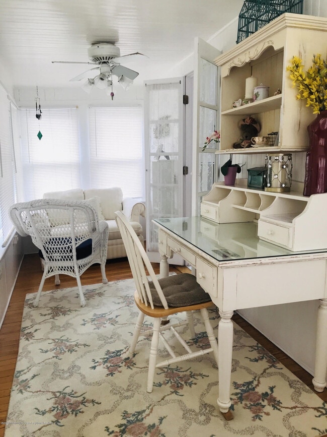 Photo - 7 Webb Ave Unit 2 W