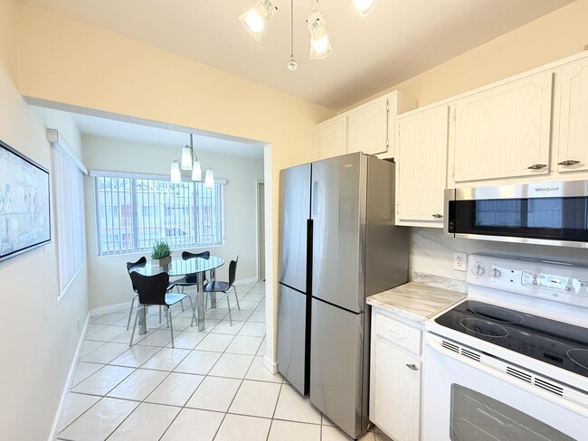 Photo - 2880 Lake Osborne Dr Unit 205