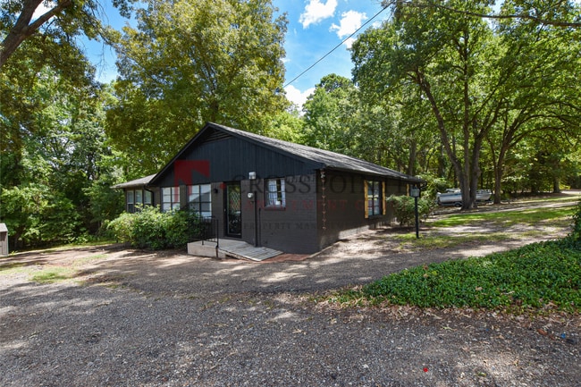 Photo - Almost Ready! 2 Bedroom 1 Bath ON Lake Palestine!