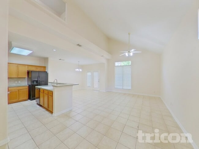 Photo - 2906 Crescent Bend Rd