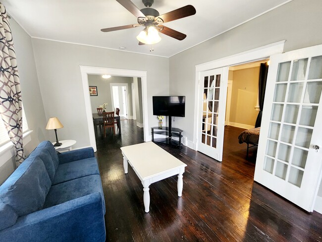 Photo - 4100 S Tonti St