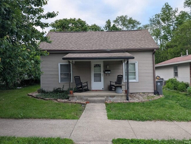 Photo - 930 W Kirkwood Ave