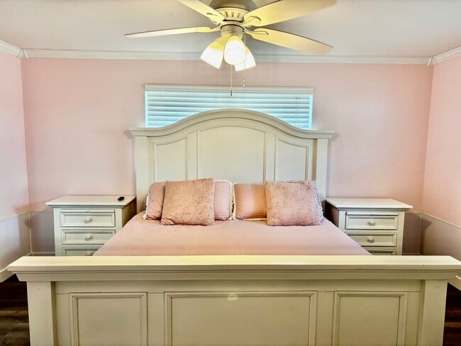 Photo - 381 Delido Ct