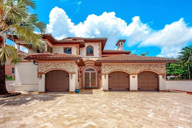 Photo - 674 Ocean Blvd