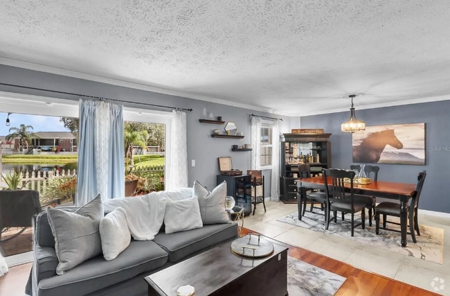 Building Photo - 13831 Orange Sunset Dr Rental