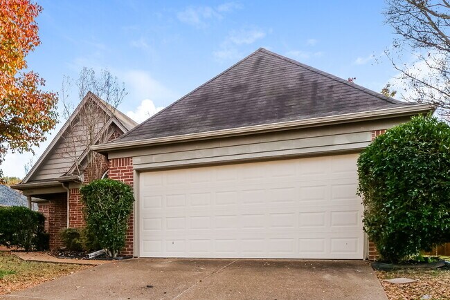 Photo - 10255 Green Moss Dr S