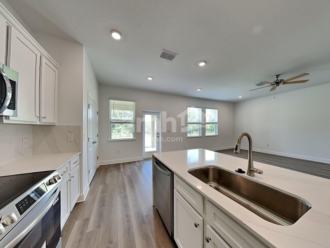 Photo - 16632 Cheyanne Ct