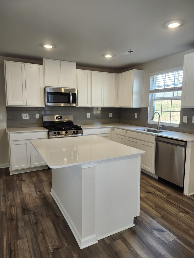 Photo - 818 Powder Br Dr