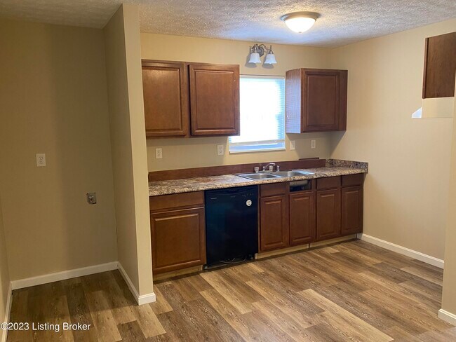 Photo - 6614 Burlwood Dr