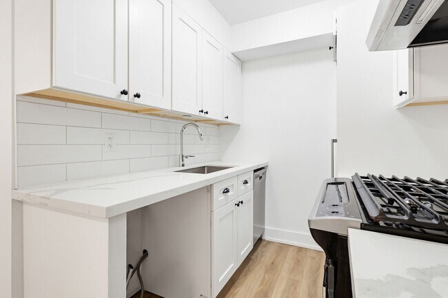 Photo - Trendy 1 Bed in Durand Unit 108