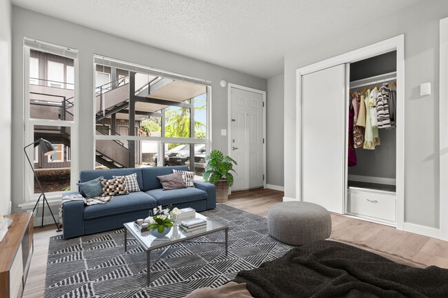 Photo - White Rock Apartments