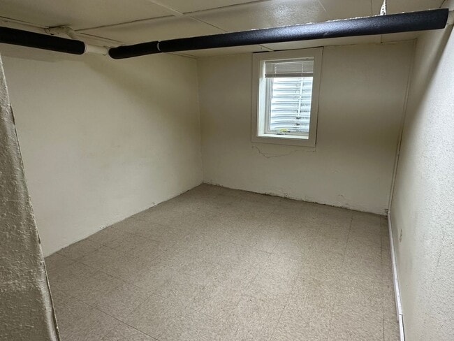Photo - A465 Unit 465 1/2 N 6th Street