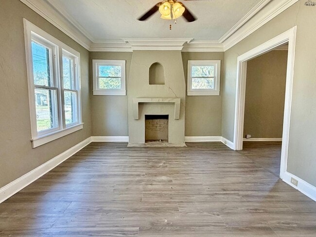 Photo - 2213 Bridwell St