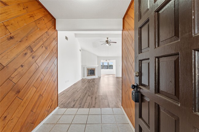 Photo - 9723 Cedar Bluff Dr