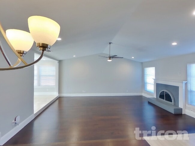 Photo - 606 Perdido Dr