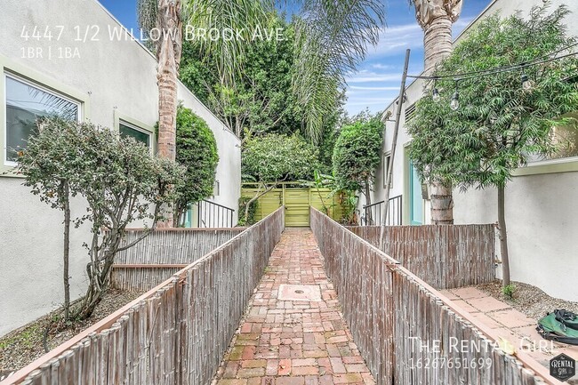 Building Photo - 4447 1/2 Willow Brook Ave.-