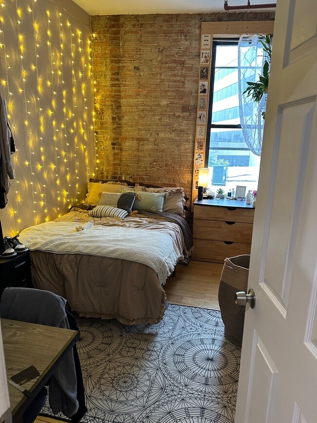 41 Chenango - Student Housing