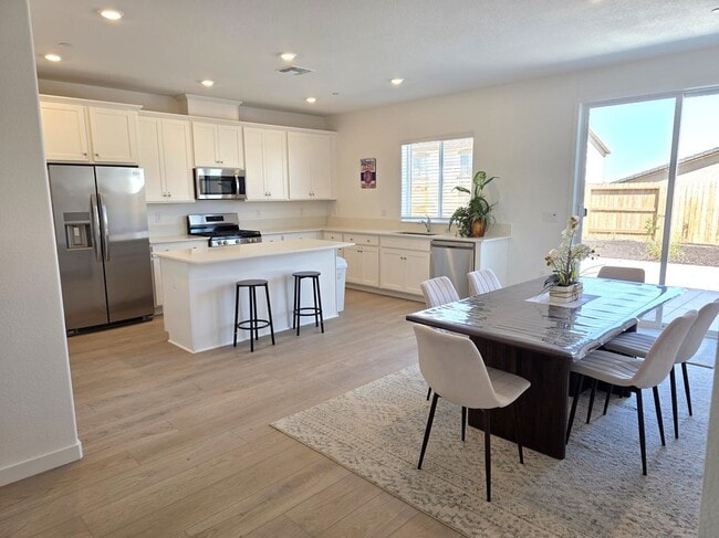 Building Photo - 12663 Snowy Owl Way Rental