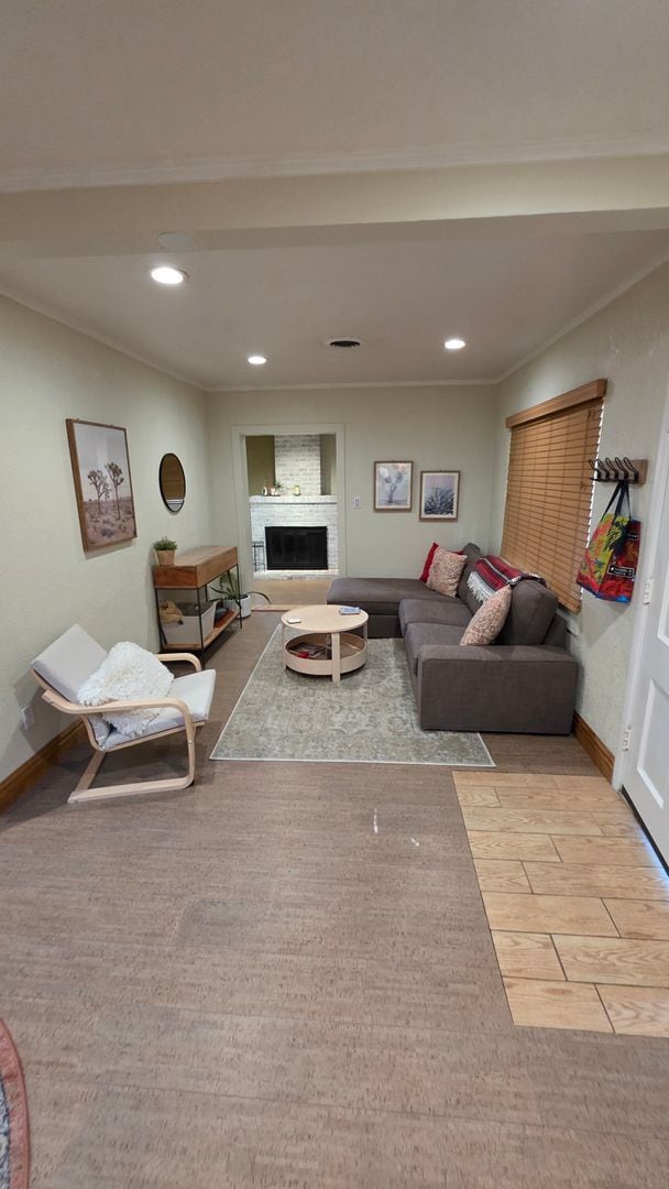 Photo - EAST SAC - FURNISHED