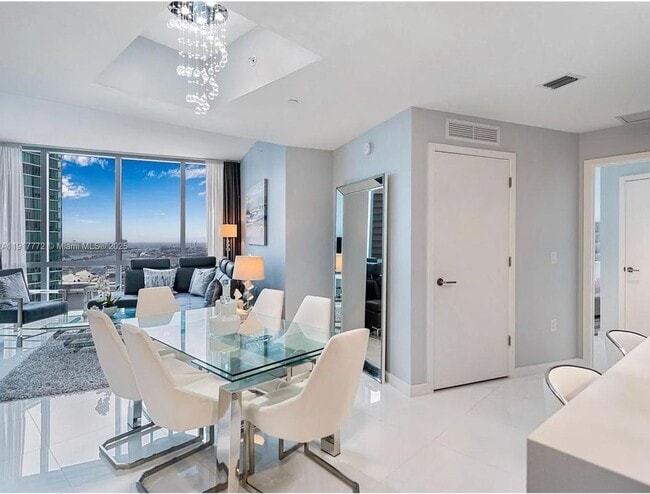 Photo - 851 NE 1st Ave